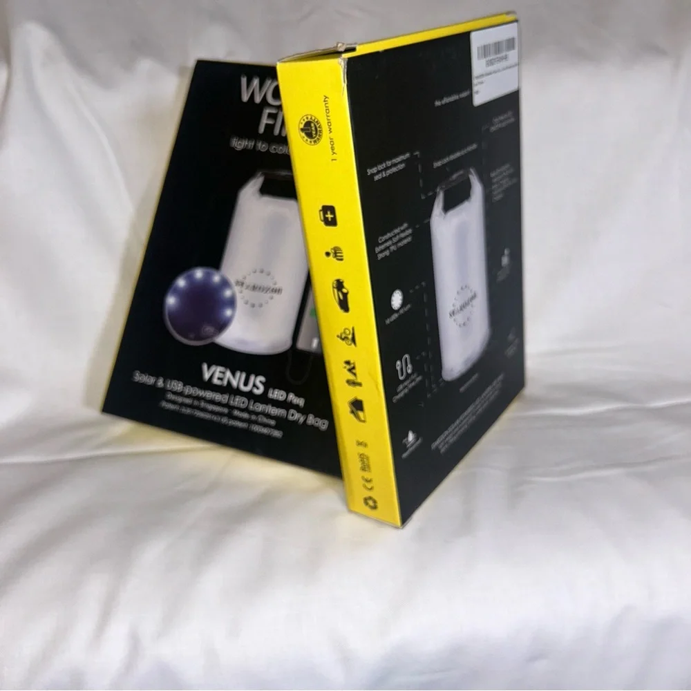 light to color charger pack of 2
